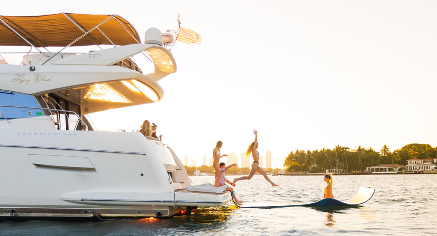 60 Prestige Flybridge - Miami yacht rental