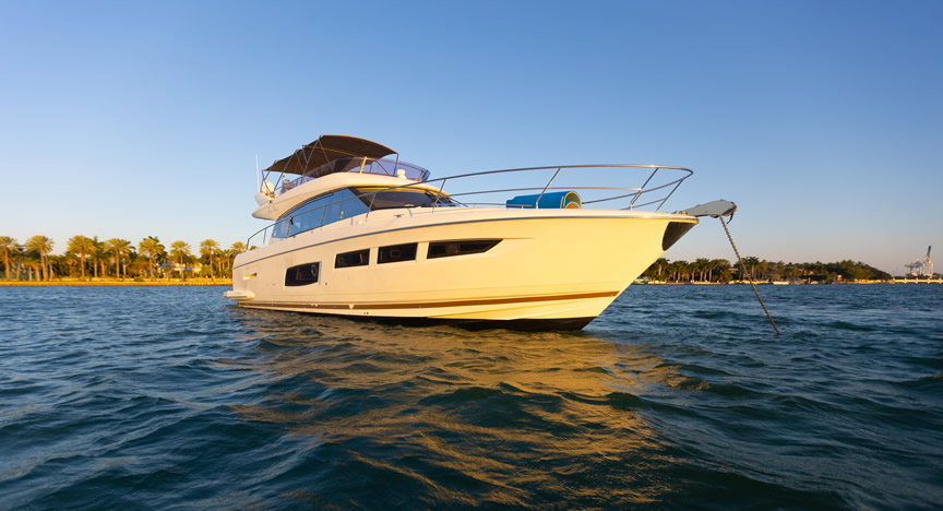60 Prestige Flybridge - Miami yacht rental
