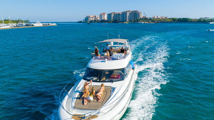60 Prestige Flybridge - Miami yacht rental