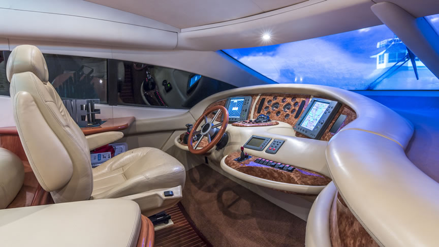 68 Azimut Plus - Miami yacht rental