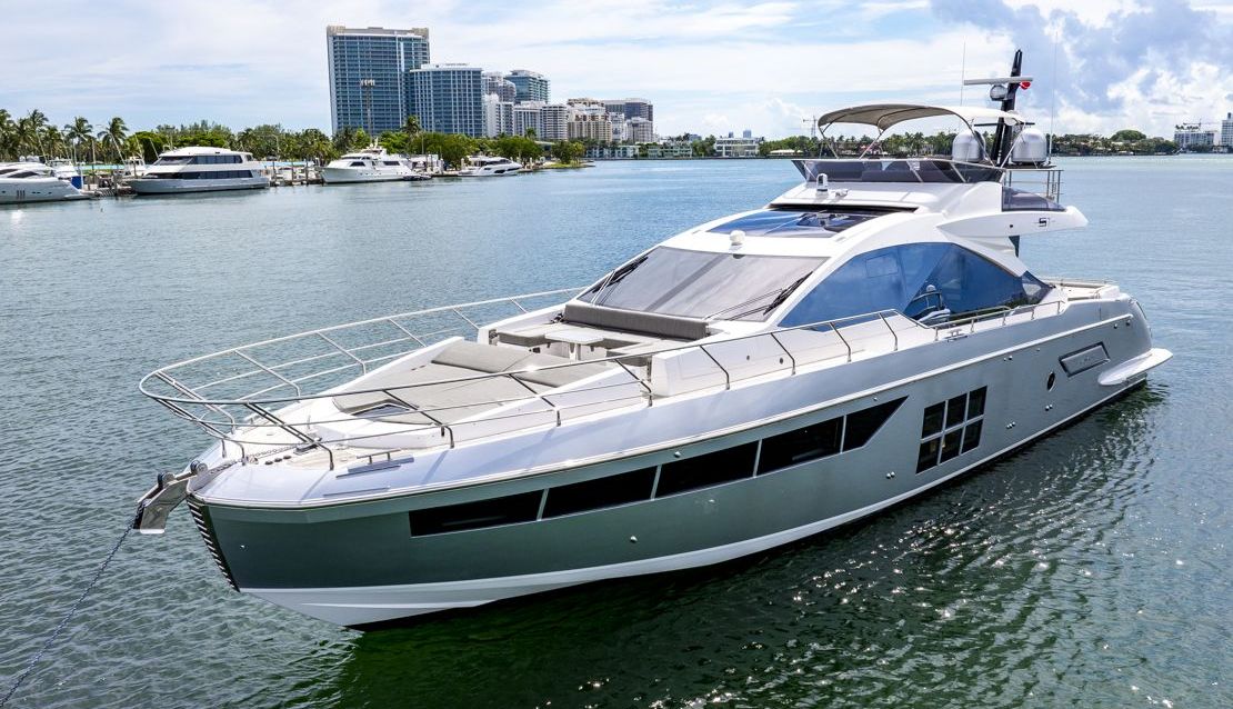 70 Azimut Custom Grey - Miami yacht rental