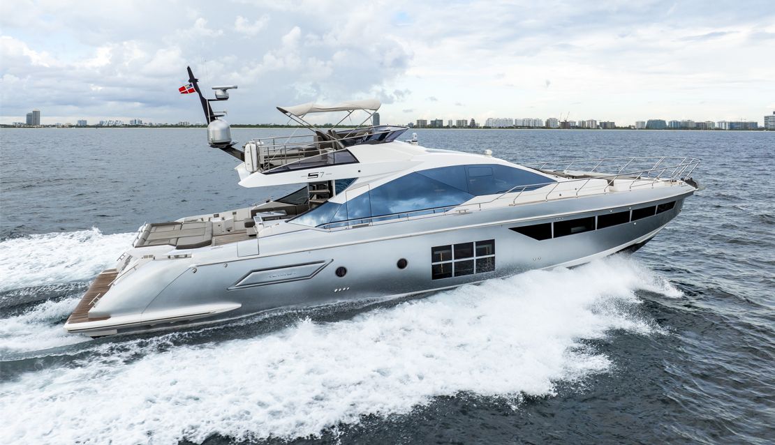 70 Azimut Custom Grey - Miami yacht rental