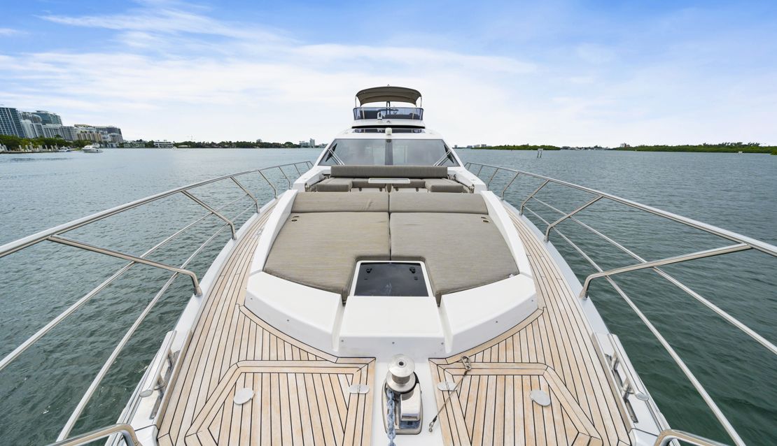 70 Azimut Custom Grey - Miami yacht rental