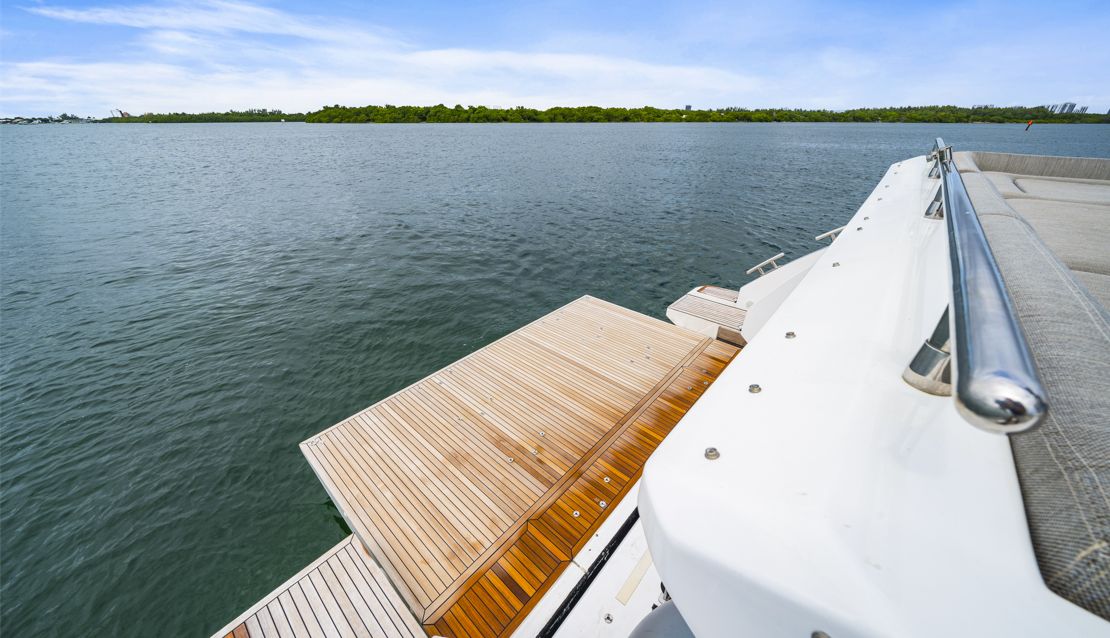 70 Azimut Custom Grey - Miami yacht rental