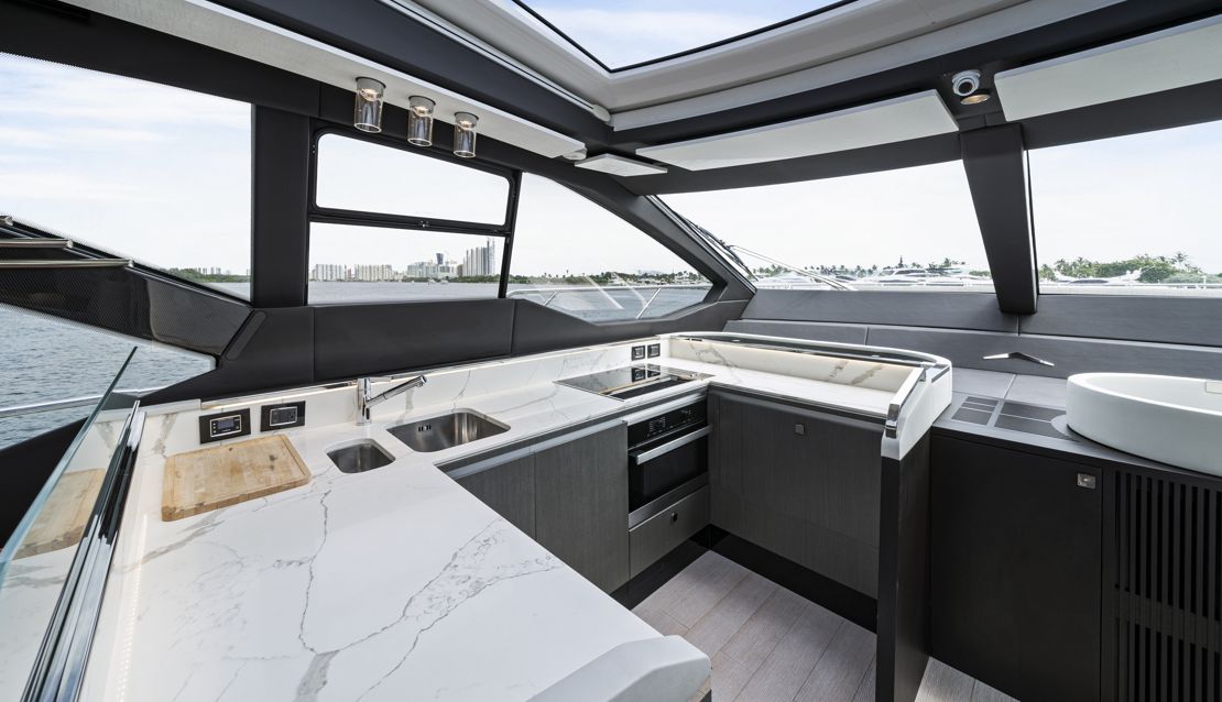 70 Azimut Custom Grey - Miami yacht rental