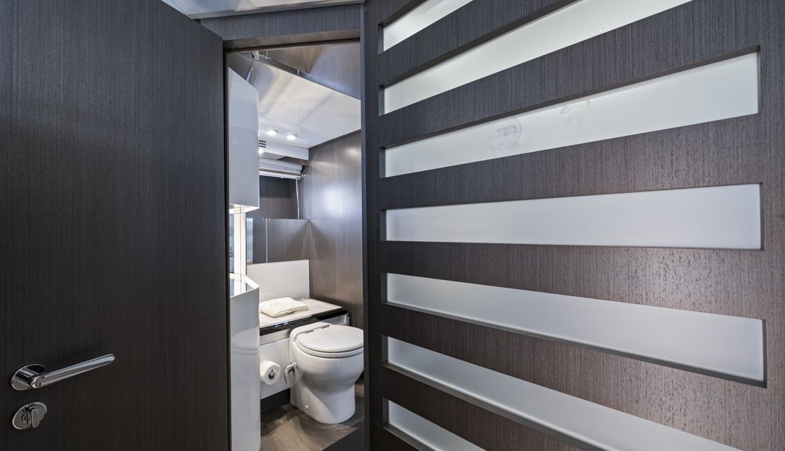 70 Azimut Custom Grey - Miami yacht rental