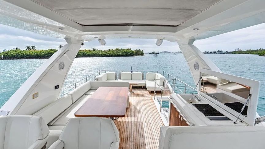 70 Azimut Fly - Miami yacht rental