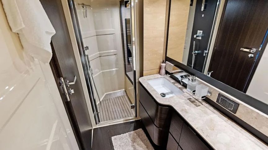 70 Azimut Fly - Miami yacht rental