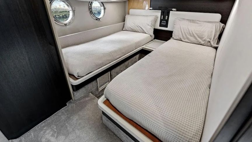 70 Azimut Fly - Miami yacht rental