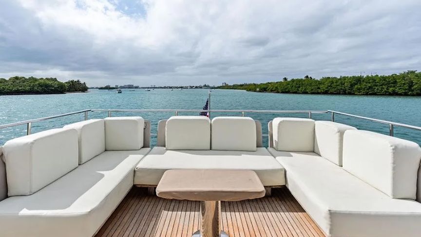70 Azimut Fly - Miami yacht rental