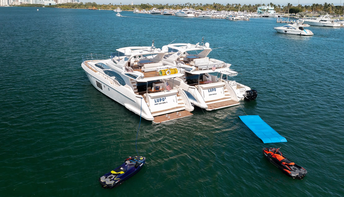 70 Azimut Lupo 2 - Miami yacht rental