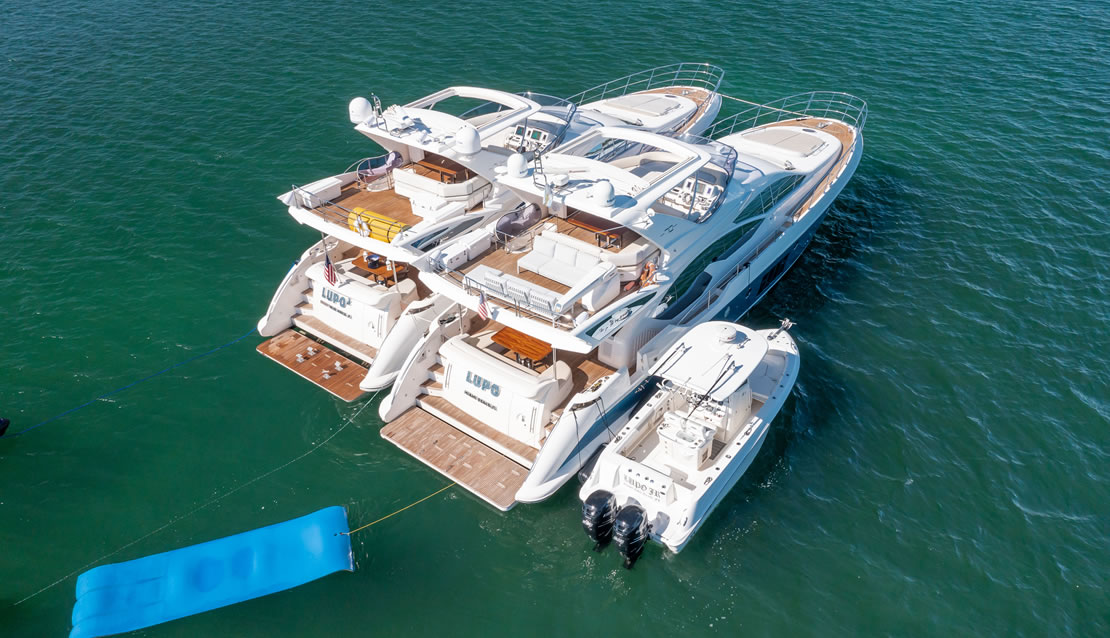 70 Azimut Lupo 2 - Miami yacht rental