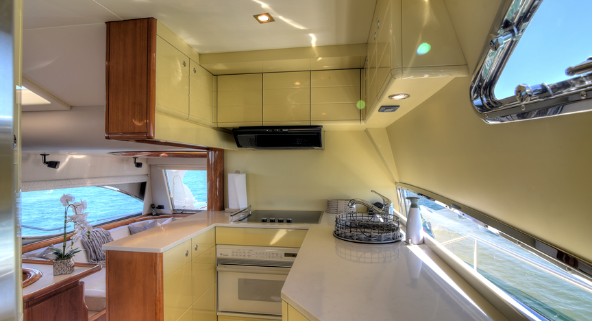 70 Ferreti Flybridge Custom - Miami yacht rental