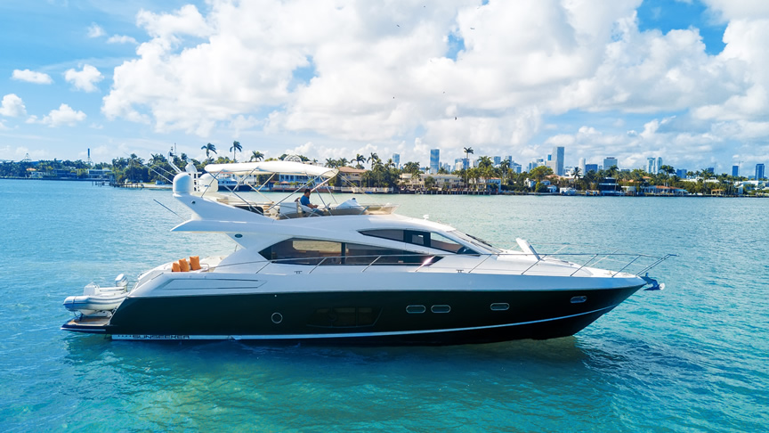 70 Sunseeker Flybridge Custom - Miami yacht rental