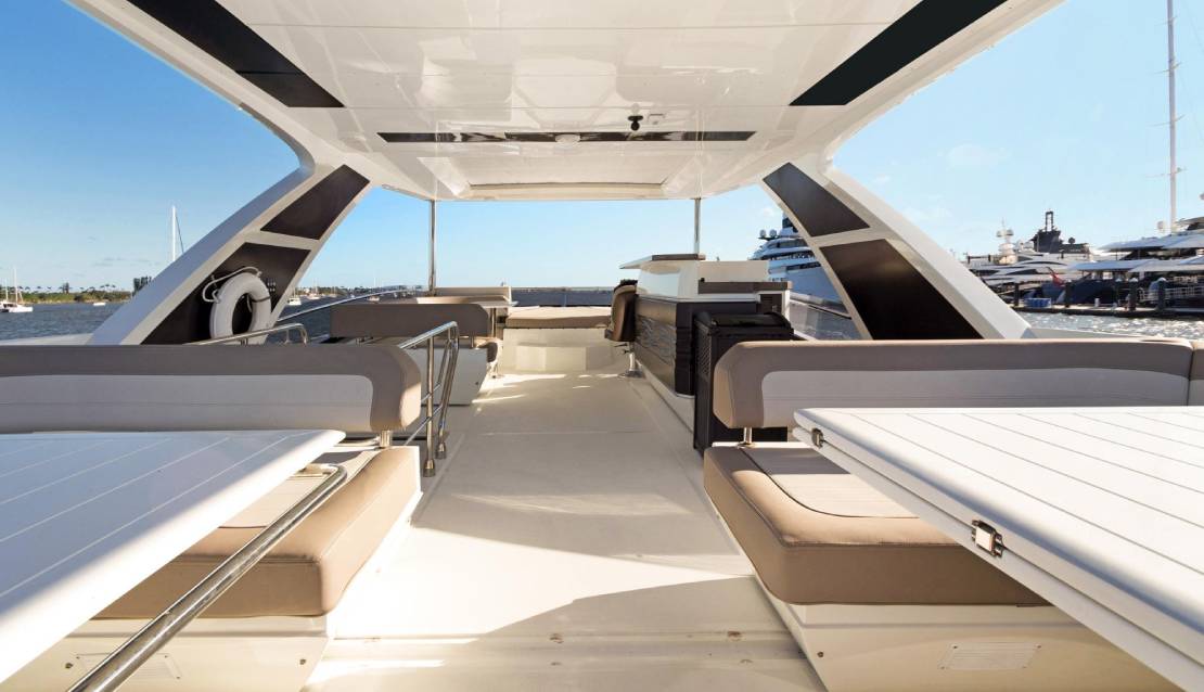 72 Galeon Flybridge - Miami yacht rental