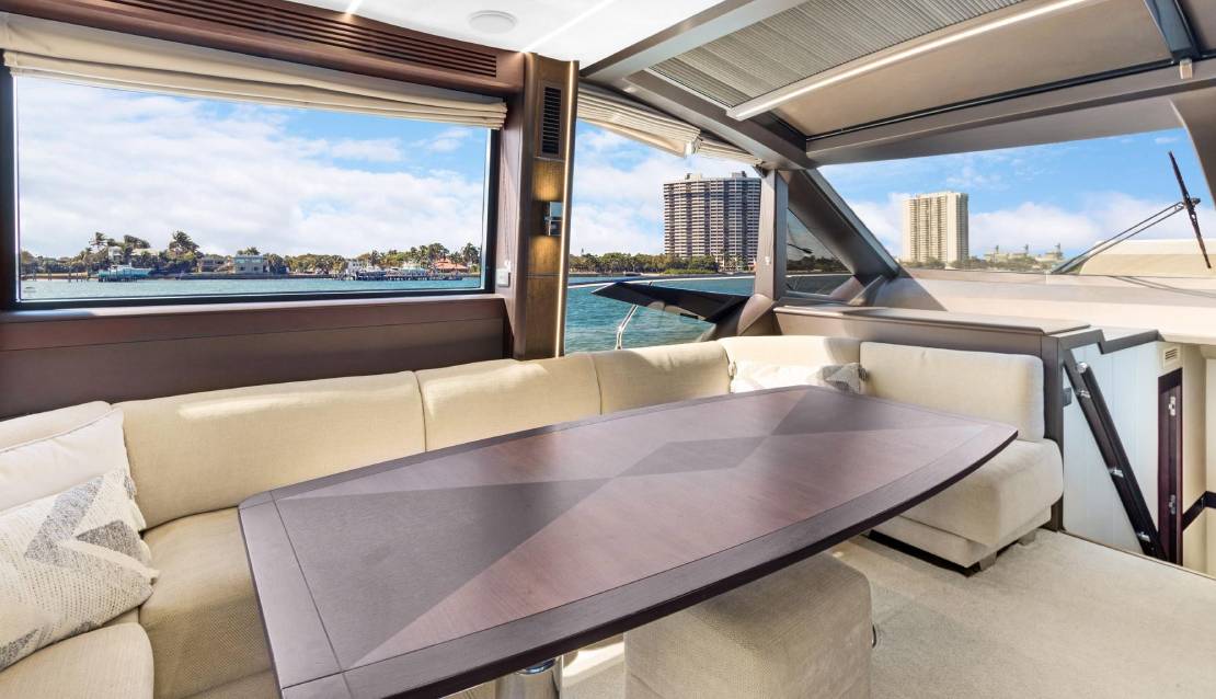72 Galeon Flybridge - Miami yacht rental