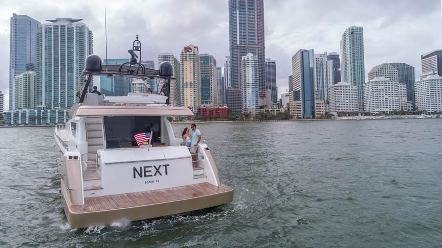 72 Uniesse Flybridge Custom - Miami yacht rental