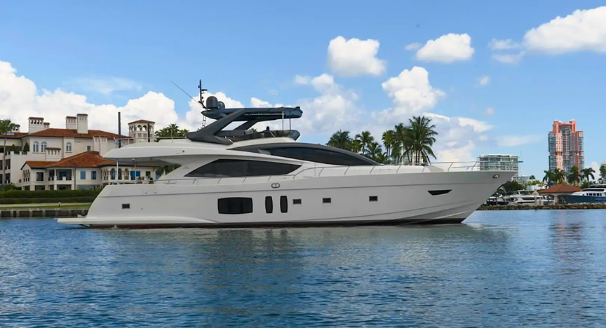 80 Astondoa Jacuzzi - Miami yacht rental