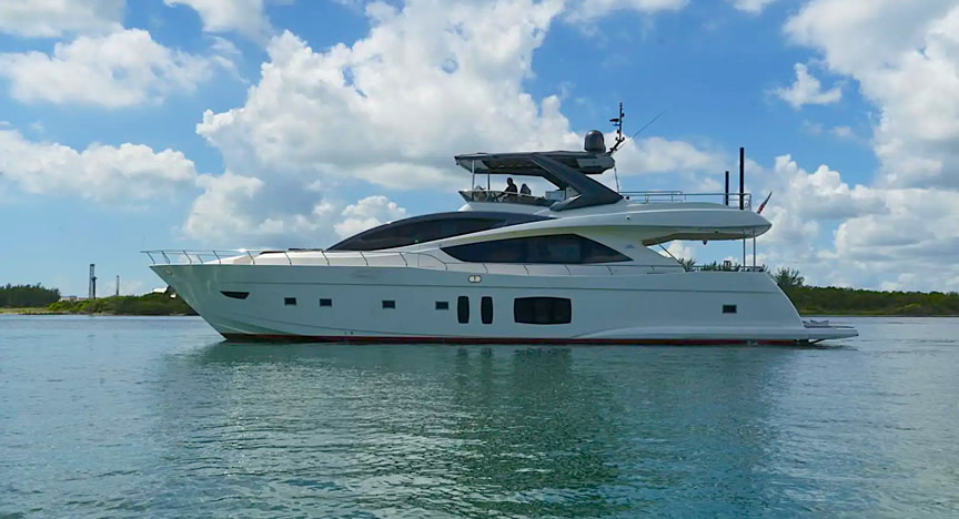 80 Astondoa Jacuzzi - Miami yacht rental