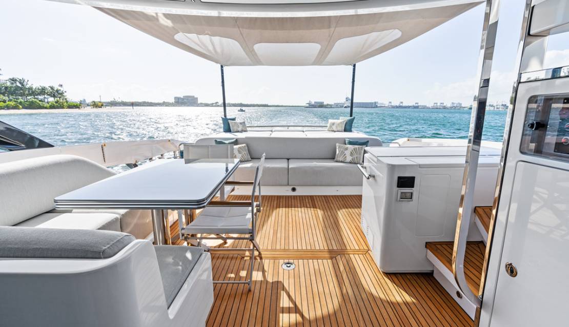 80 Azimut S8  - Miami yacht rental