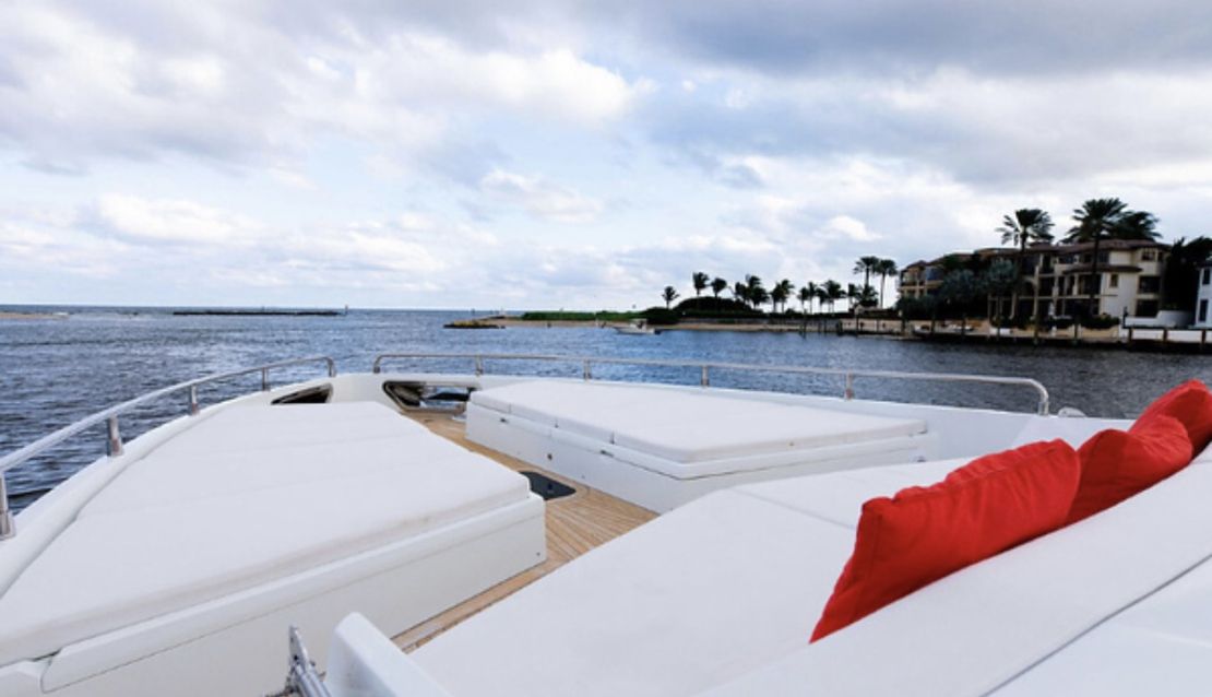 80 Numarine - Miami yacht rental