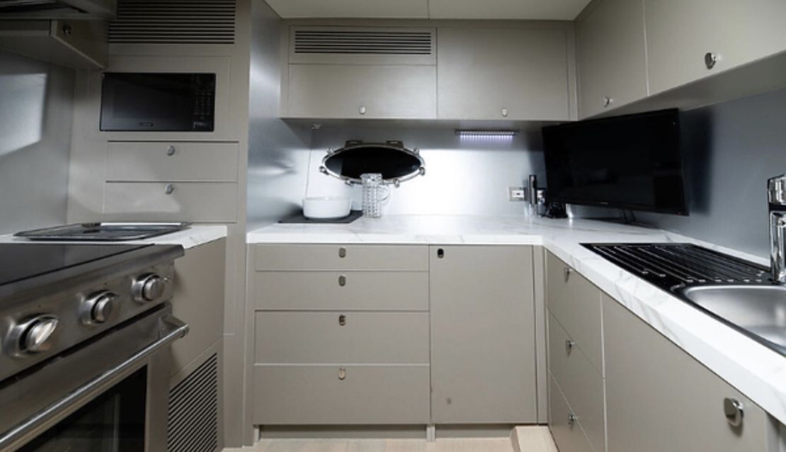 80 Numarine - Miami yacht rental