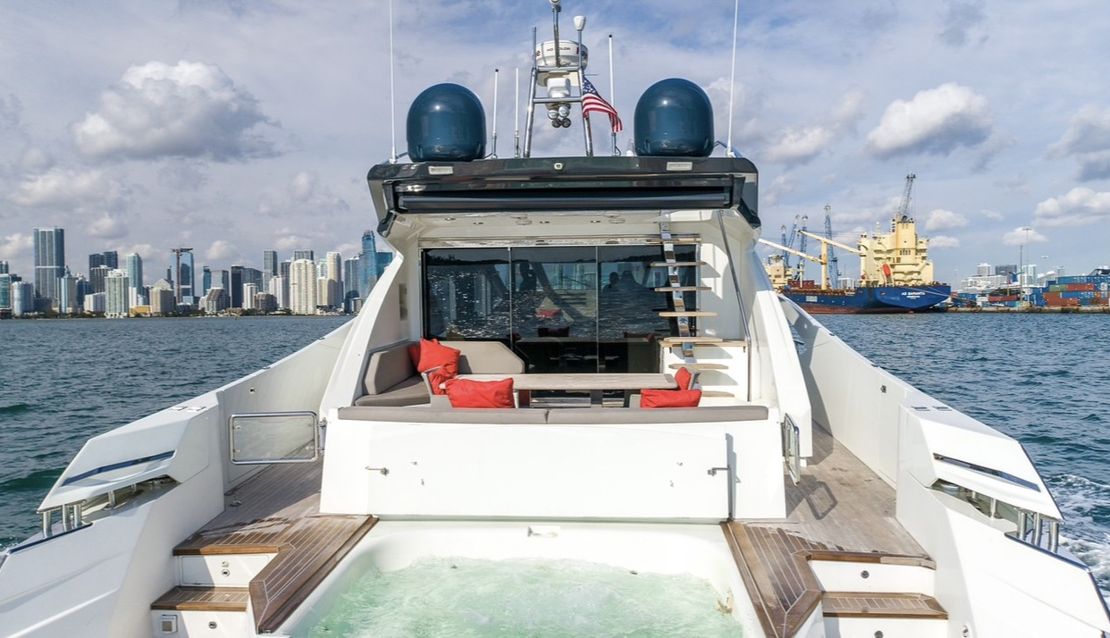 80 Numarine - Miami yacht rental