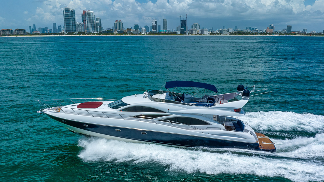 80 Sunseeker Flybridge - Miami yacht rental