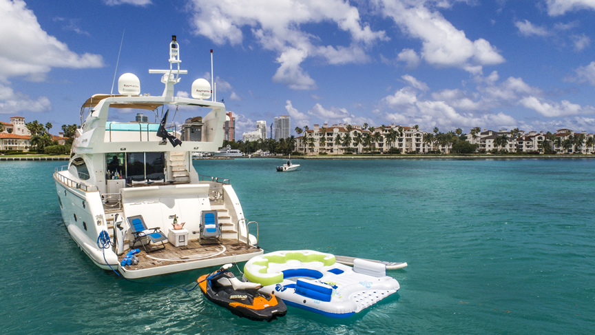 84 Joyce Flybridge - Miami yacht rental