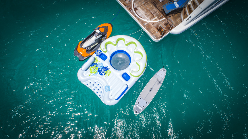 84 Joyce Flybridge - Miami yacht rental