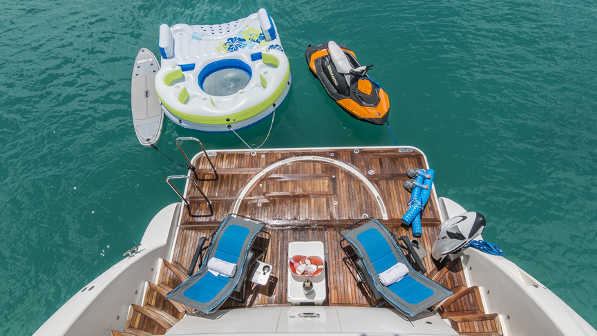 84 Joyce Flybridge - Miami yacht rental