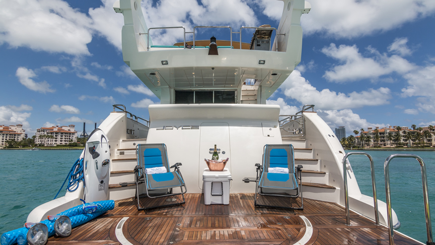 84 Joyce Flybridge - Miami yacht rental