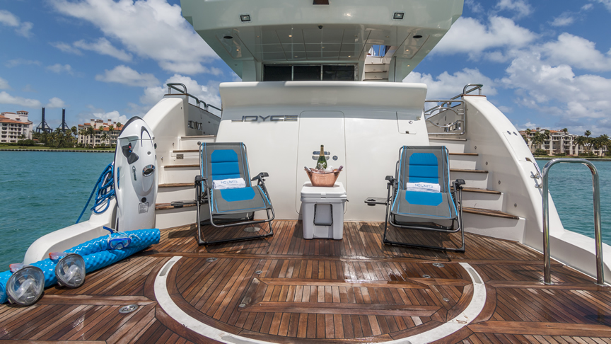 84 Joyce Flybridge - Miami yacht rental