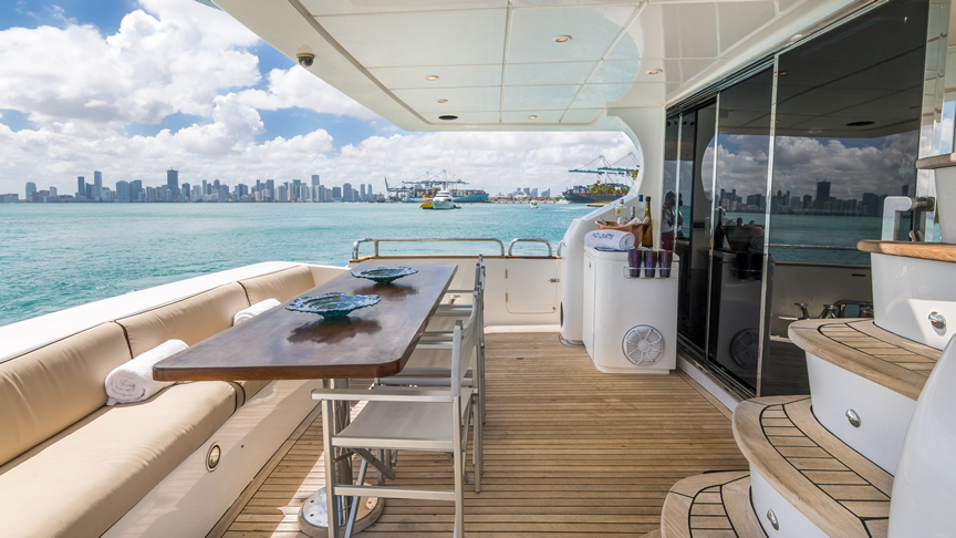 84 Joyce Flybridge - Miami yacht rental