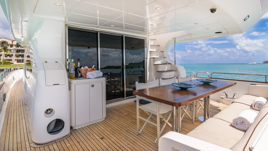 84 Joyce Flybridge - Miami yacht rental
