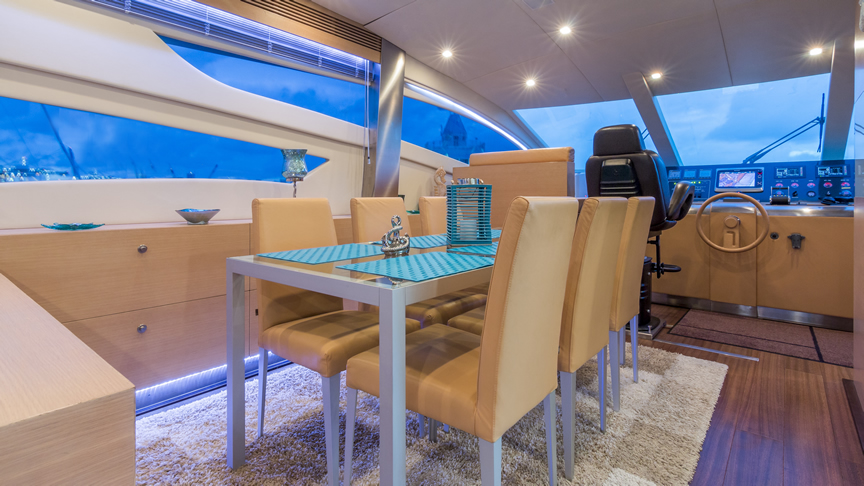 84 Joyce Flybridge - Miami yacht rental