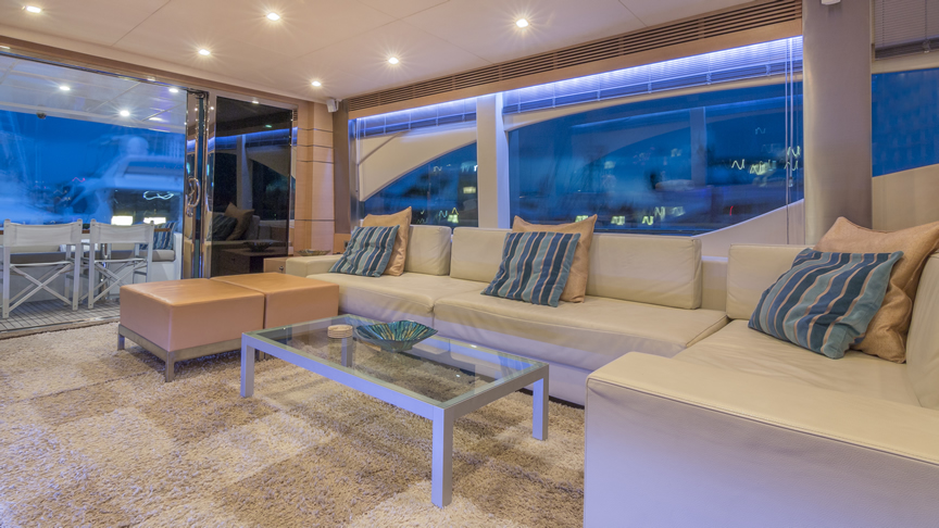 84 Joyce Flybridge - Miami yacht rental