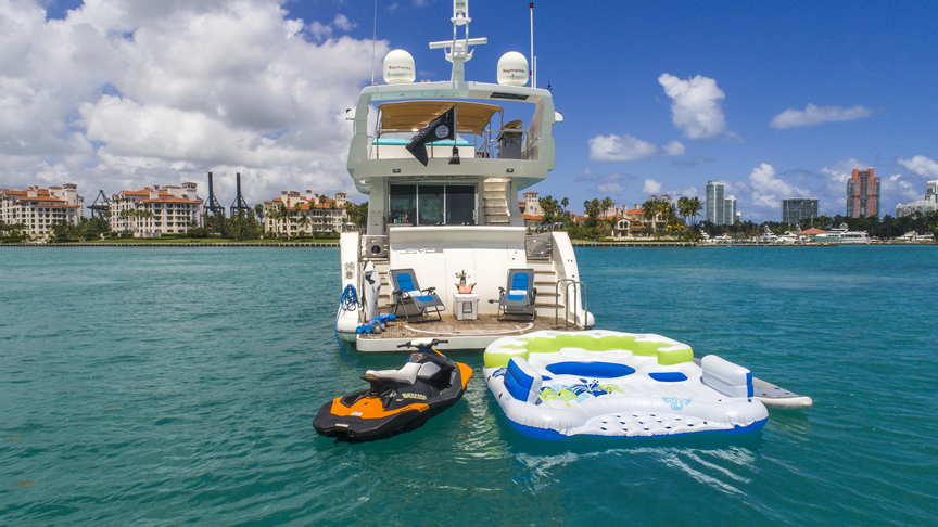 84 Joyce Flybridge - Miami yacht rental