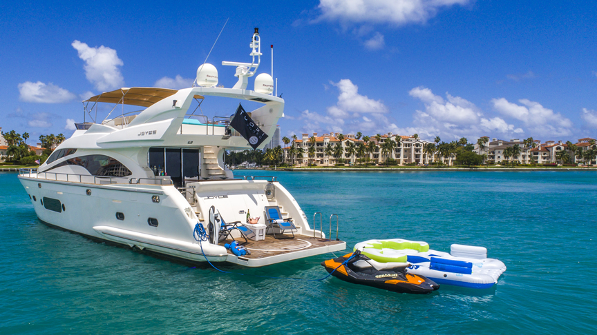 84 Joyce Flybridge - Miami yacht rental