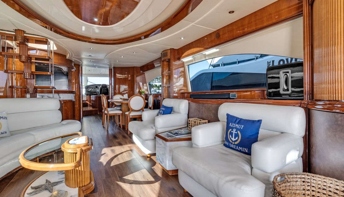 85 Azimut w/ Jacuzzi Slide & Pool - Miami yacht rental