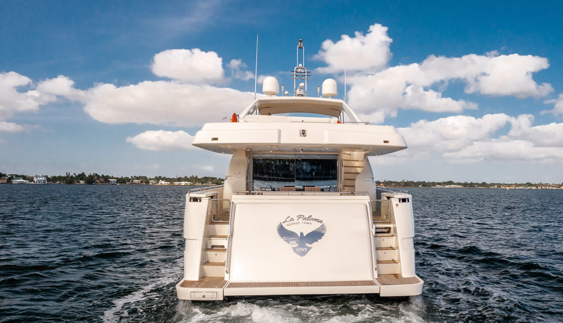 85 Ferretti w/ Jacuzzi - Miami yacht rental