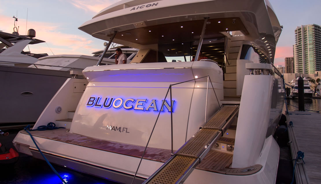 86 Aicon - Miami yacht rental