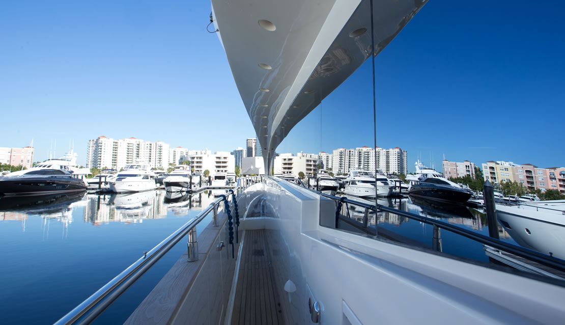 86 Aicon - Miami yacht rental