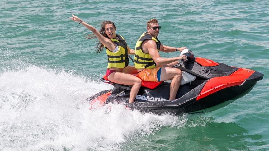 86 Azimut Scarlet - Miami yacht rental