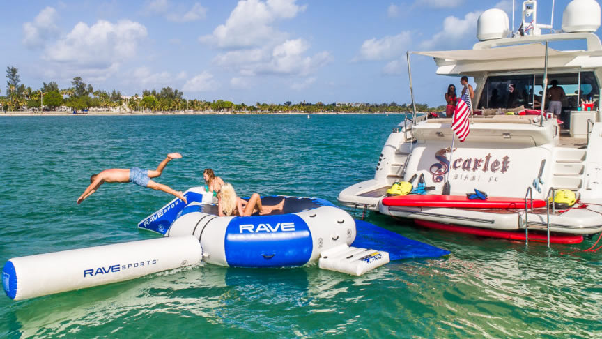 86 Azimut Scarlet - Miami yacht rental