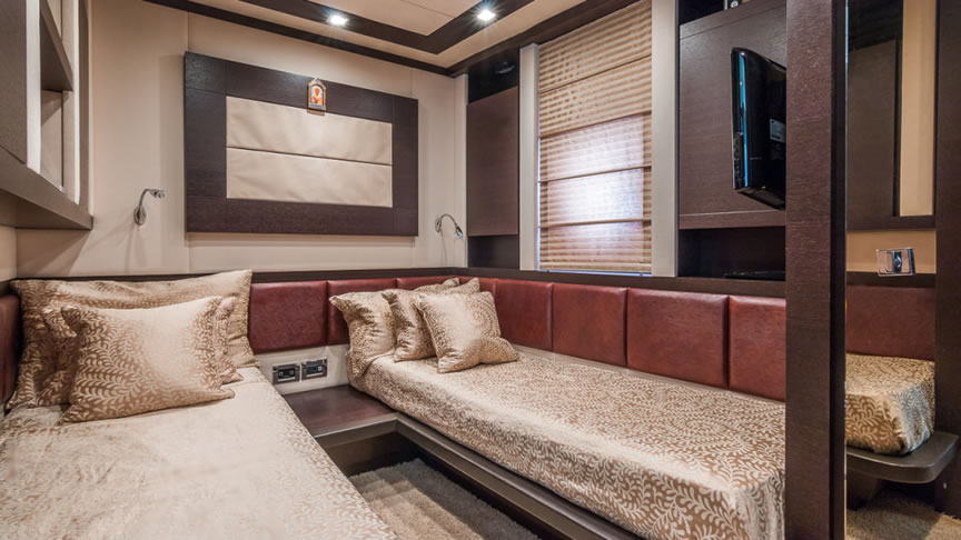 86 Azimut Scarlet - Miami yacht rental