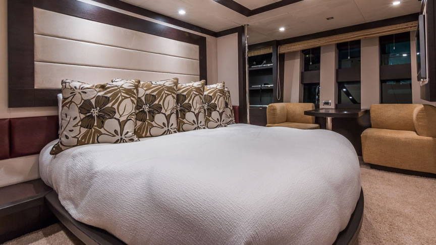 86 Azimut Scarlet - Miami yacht rental