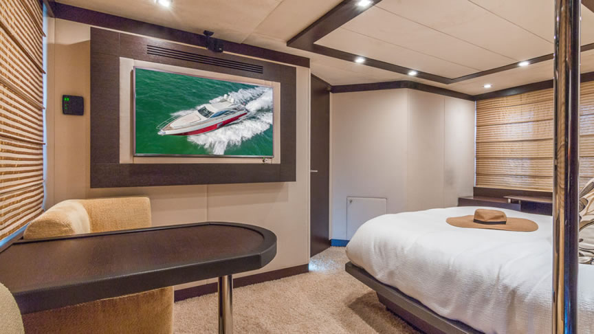 86 Azimut Scarlet - Miami yacht rental