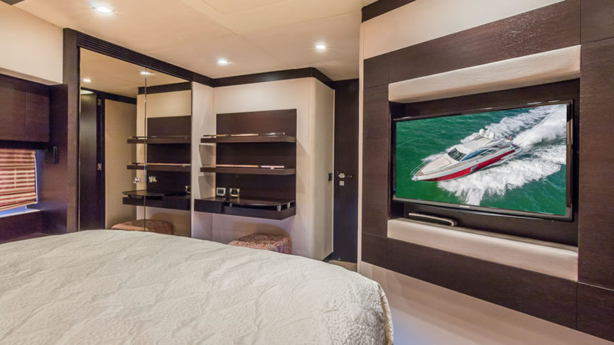 86 Azimut Scarlet - Miami yacht rental