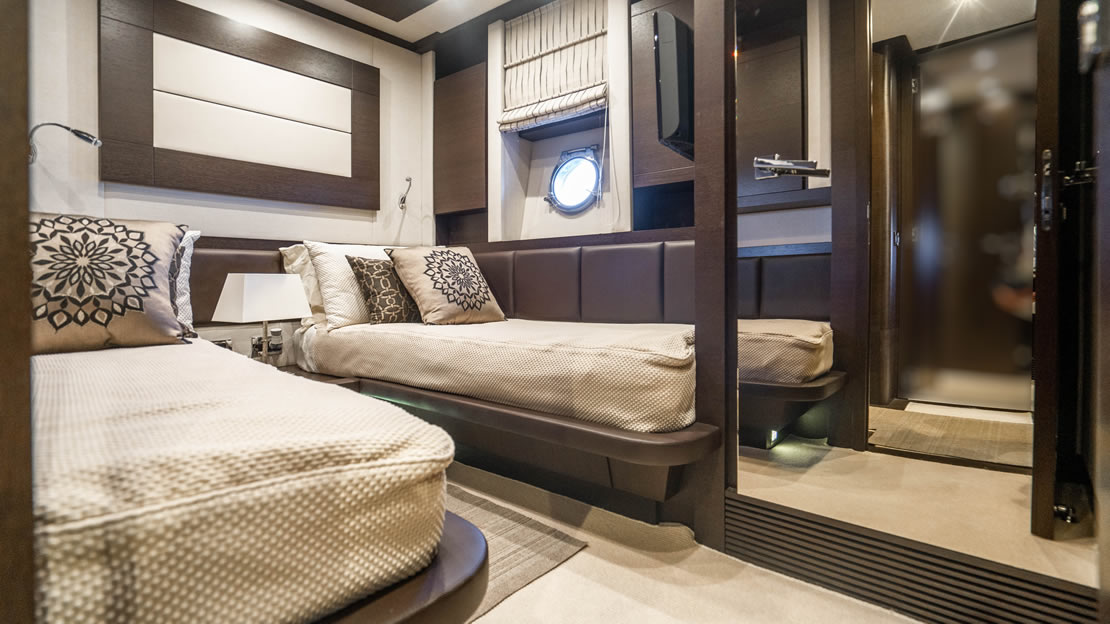 86 Azimut - Miami yacht rental